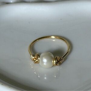 Faux Pearl White Gold Tone Wire Ring Handmade Size 4.5 Women’s Ring